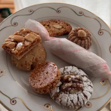 Naqha-Café-Morrocan-Sweets-Toronto